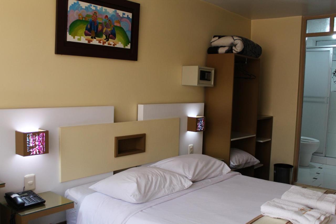 Kaaro Hotel Puno Bagian luar foto